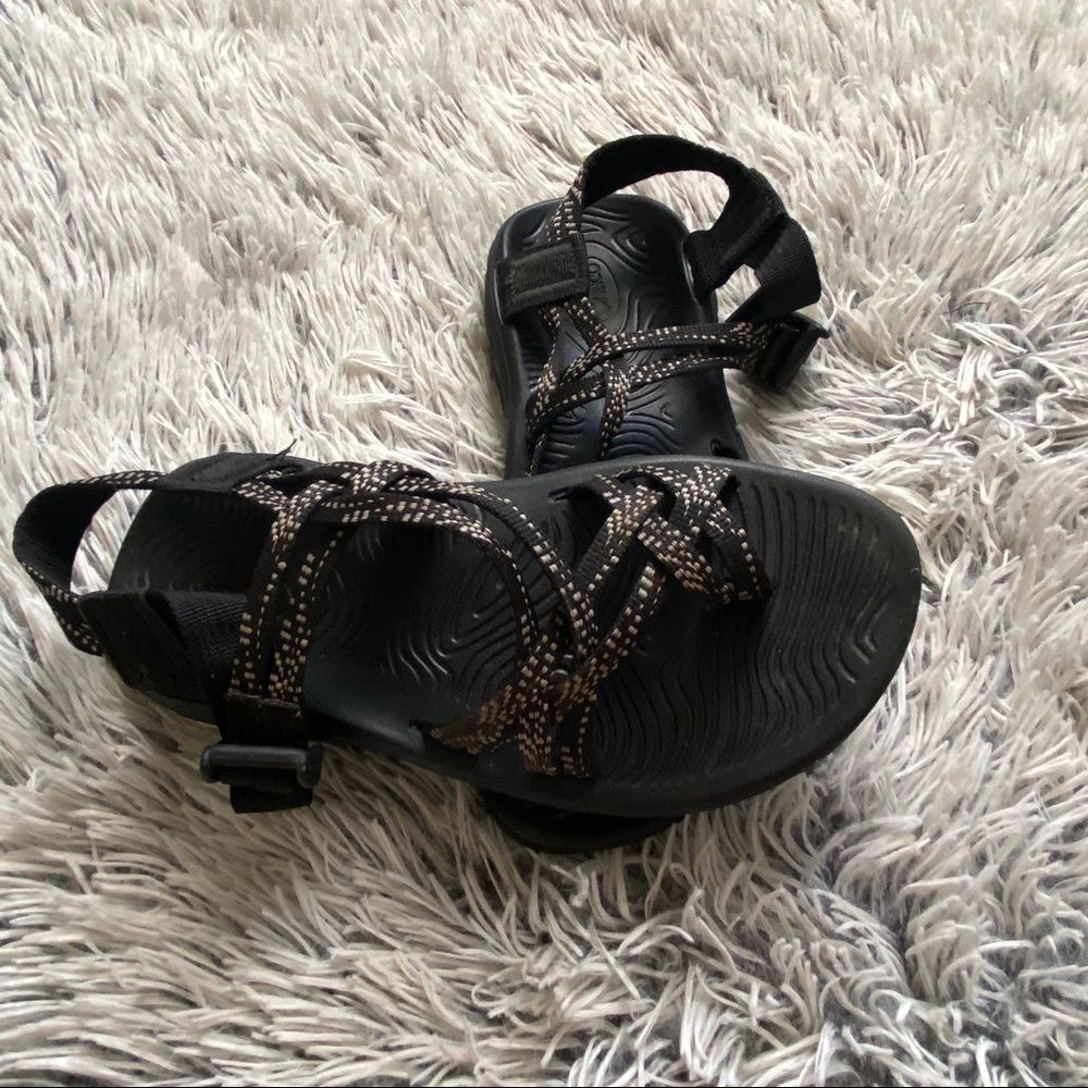 Chacos - Picture 2 of 3